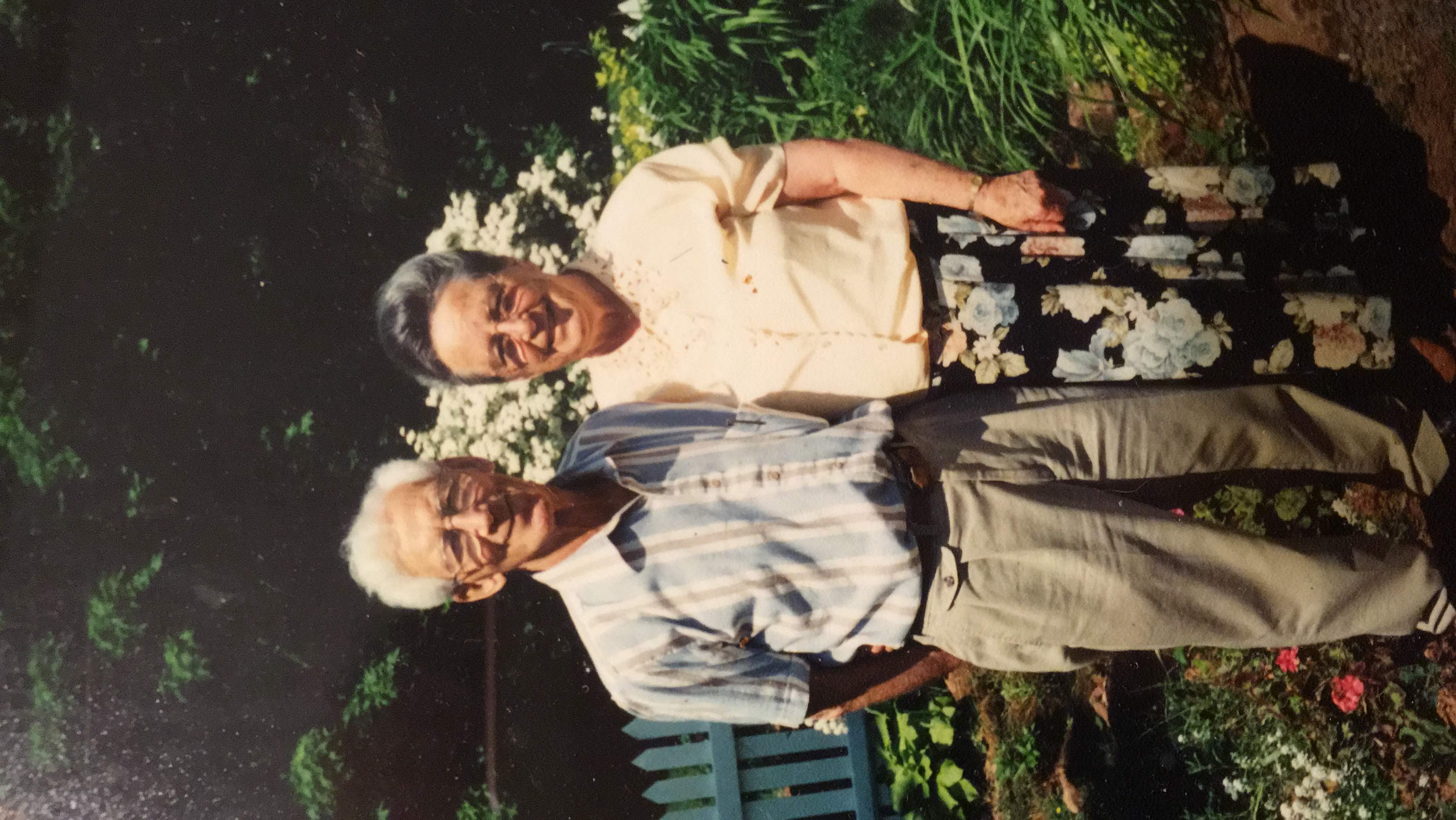 pictures/CECILIA & WILLIAM HUTCHISON/Couples/1.2.3 FRANK & DOROTHY COBB.jpg